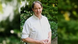 Leading Environmentalist and Founder Director of Forum for the Future, Jonathon Porritt, Steps Down After Almost 30 Years of Service